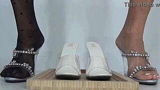 peeing in heels turns me on so much