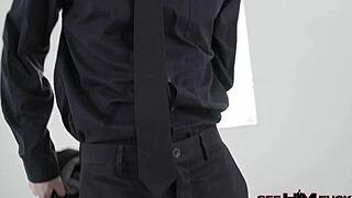 Peter King enjoys Sawyer Cassidy's slippery oiled body massage