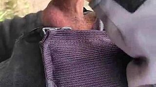 i flash dick masturbate outdoors ladies watchin afar!!