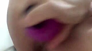 chinese babe stuffs vagina with balls and vibrator bliss