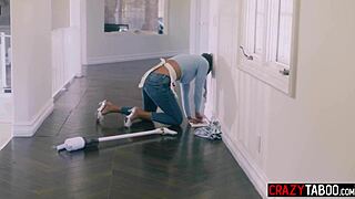 Penny Barber milf rides cock wildly after perfect deepthroat blowjob immersion