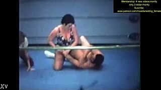 Intense mixed nude wrestling action showdown