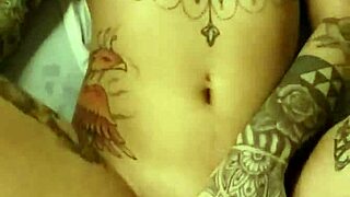 Pretty Brazilian pussy evelyn buarque teases rimjob