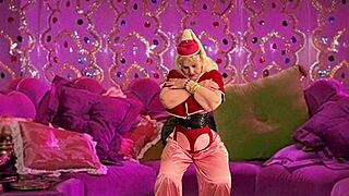 Granny jeannie vibes tits dildo fucks hard