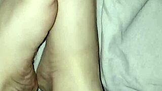 gretala bares her natural feet without any nail polish