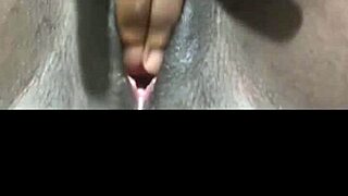 Black Babe Fingers Dripping Wet Pussy Solo Orgasm