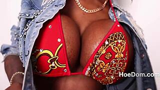 Ebony queen rides pleasure machine hard - ebony mystique