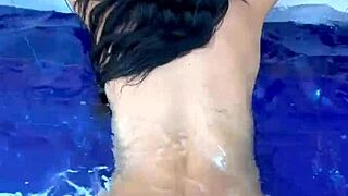 colombiana tetona wants your cock by the pool
