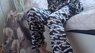 elza's nylon tights fetish drives wild domination urges