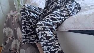 elza's nylon tights fetish drives wild domination urges