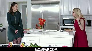 loving aften opal and alix lynx's hot turkish bodies