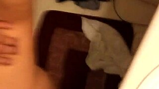 Fresh amateur culito tempts with teasing curves