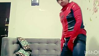 Andrew Garfield's Amazing Spiderman Donates Hot Sperm in Public Thrill?