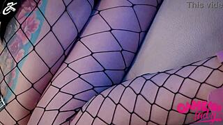 Blonde Fuckdoll's Big Ass Takes First-Time Anal Toys and Juicy Pounding