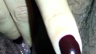 Fingering Pussy Cumming Explosively
