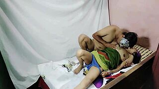 Indian Milf Craves Foot Rub Before Desi Pounding Thrill.