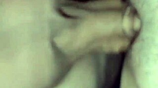 AMATEUR MILF'S HOMEMADE ANAL PUSSY CLOSE-UP POUNDING