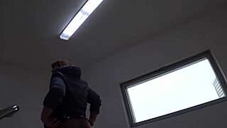 fat juicy pawg legs in nylon pantyhose mall stairs