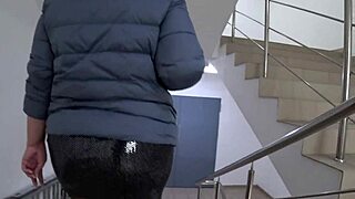 fat juicy pawg legs in nylon pantyhose mall stairs