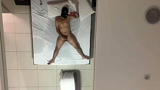 I cum hard deep in brunette's big pussy till soft