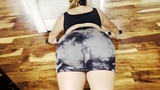 hot latina hits wild orgasm in steamy homemade exotic fuck session