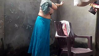 wife chilling in her outdoor yard bath 🛁🌿