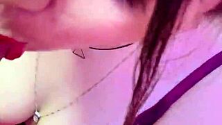 latina puta orgasms hard swallowing cum in homemade blowjob