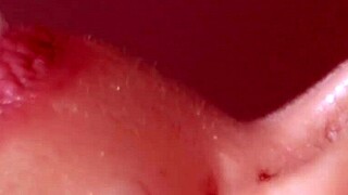 Beautiful babe delivers close-up blowjob and hot facial