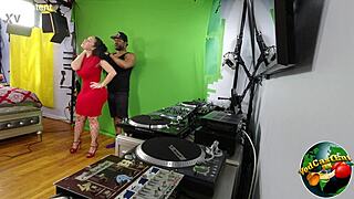 Ever Seen Me Show Busty Latina Milf Queen Rogue My Camera Positions BTS?