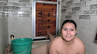 Puja Bhabhi Sucks Big Rides Monster Cock Post-Bath