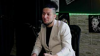 I explained foreplay in this serious massage, expanding on female body squirting - Cadu breathless on sheer red