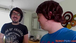 newbie amateur teases nerd cock with eager sucks?