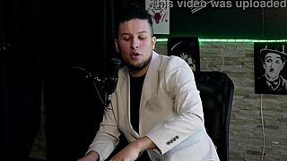 I explained foreplay in this serious massage, expanding on female body squirting - Cadu breathless on sheer red