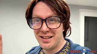 newbie amateur teases nerd cock with eager sucks?