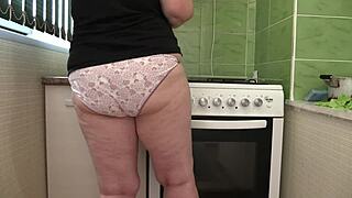 voyeur cam spies big ass mature housewife's panty tease cleaning ritual