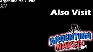 Latina Teen's Big Butt and Puffy Cameltoe in Gym Leggings