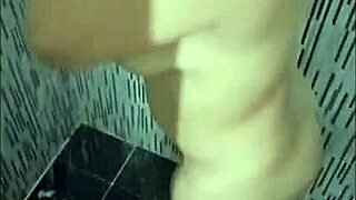 Busty Neighbor's Miami Bathroom Fuck Goes Wild!