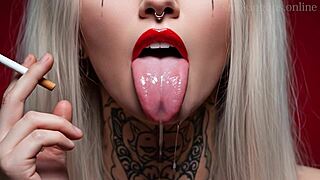 devilish babe smokes with lipstick fetish showing monster curves 😈💋