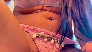 Hard Squirting Fresh 19yo Red