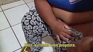 Does professor's cum fill evangélica bbw's pussy in school bathroom?