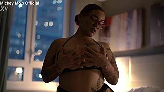 Santana Red shakes her huge juicy latina ass tattooed big booty wildly