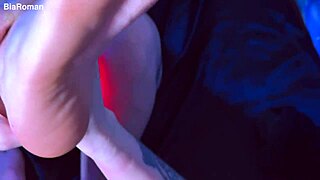 hotties dive into messy footsie foot fetish play