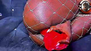 oh fuck, skinny sarah delivers 100 percent pure anal slut pounding!