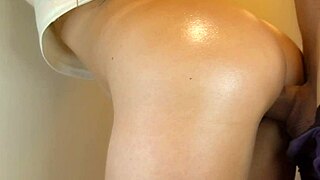 Japanese beauty trembles in ecstasy from intense house training