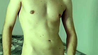 webcam babe masturbates to huge orgasm and cum in 9:16 smartphone view