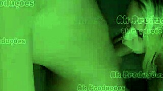 Safada housewife smothers with huge ass on sofa