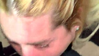 quería que le chupe la pija le di mamada deepthroat