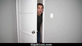 petite hijab teen shakes ass caught online hard