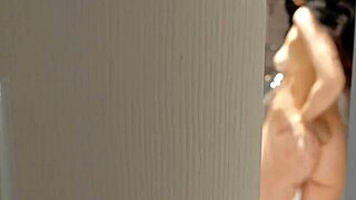 awkward guy cant talk girls milf teaches shower squirting sex