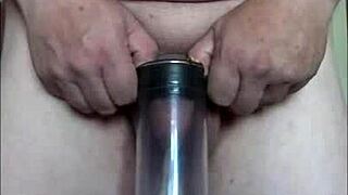 bisexual masked piss lover begs please swallow your hot piss close up